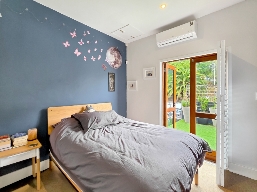 2 Bedroom Property for Sale in Three Anchor Bay Western Cape